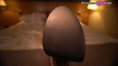 10409 - RIPPED OFF AND FINDOMINATED BY A HIGH HEEL