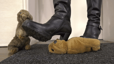27962 - Cuddly toys used as a doormat and crushed