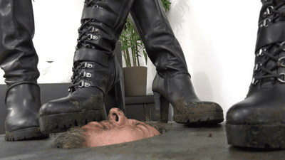 28125 - 4 dirty boots cleaned on the slave's face and tongue